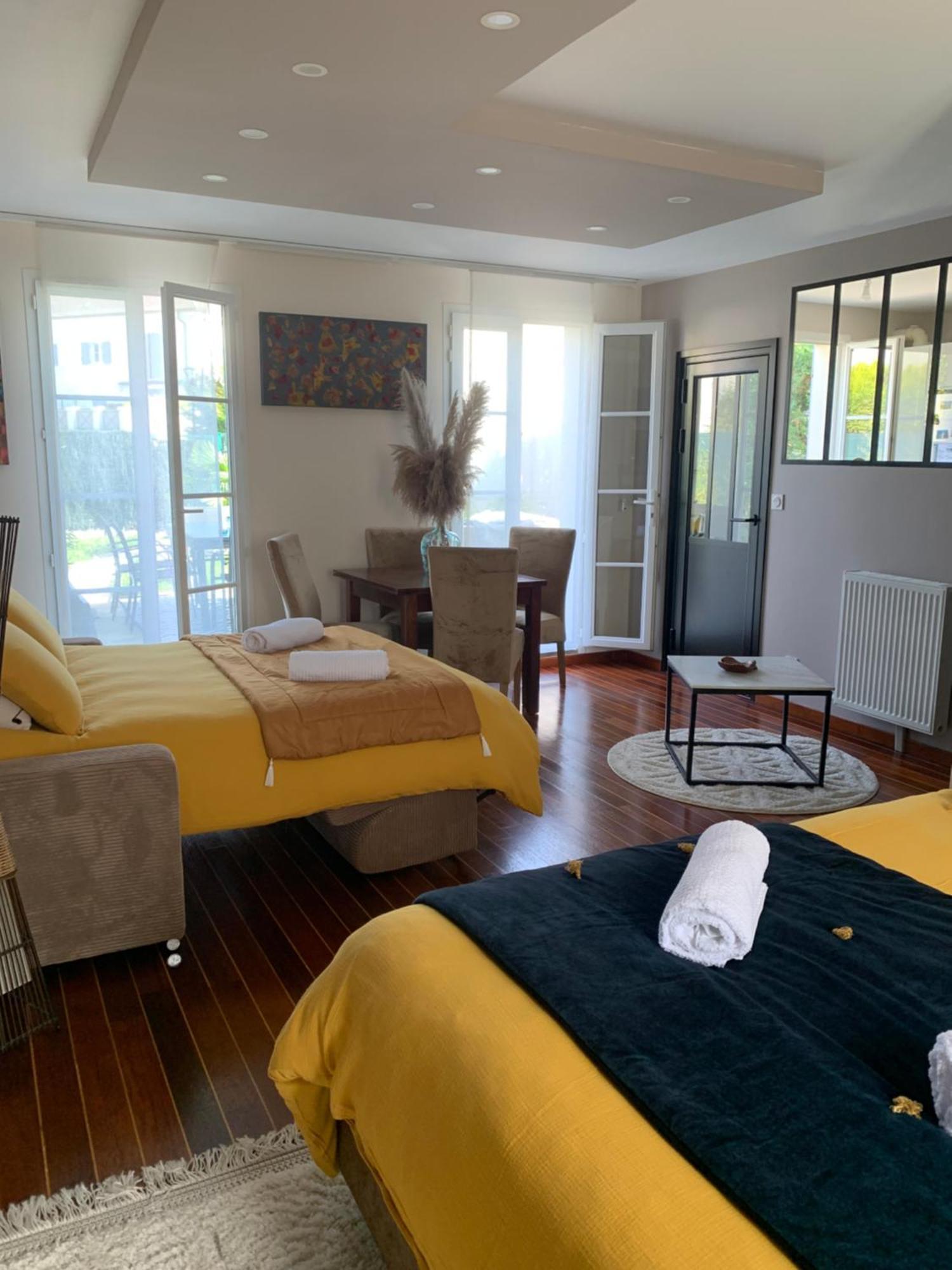 Natysweethome Magny-le-Hongre Ngoại thất bức ảnh